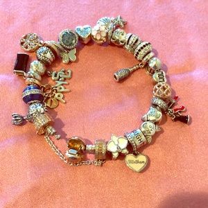 Pandora Jewelry - Pandora Silver Charm Bracelet Pandora Jewelry - Pandora Silver Charm Bracelet